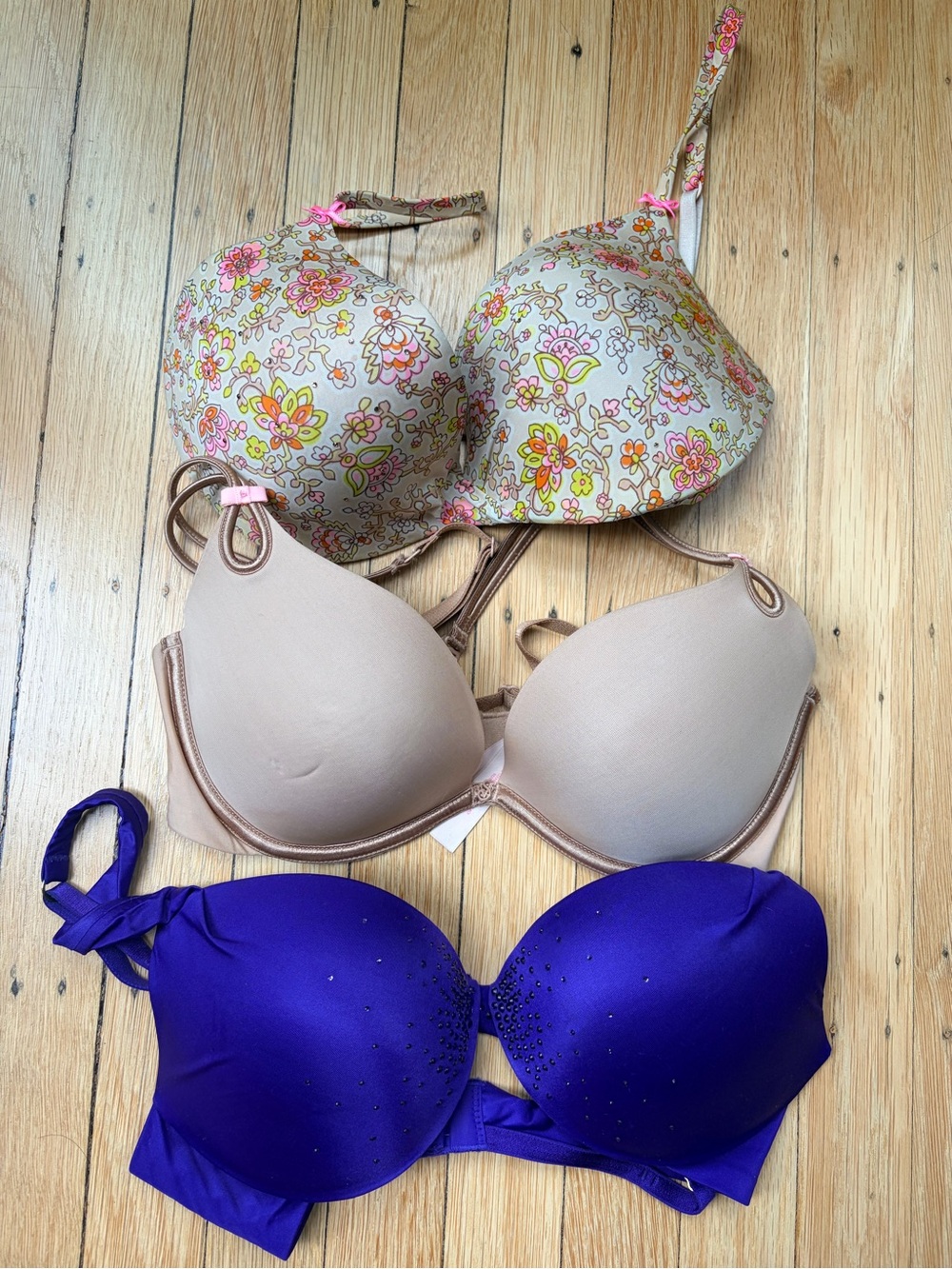 Victoria’s Secret 32D Plunge Bras Bundle (Set of 3)
